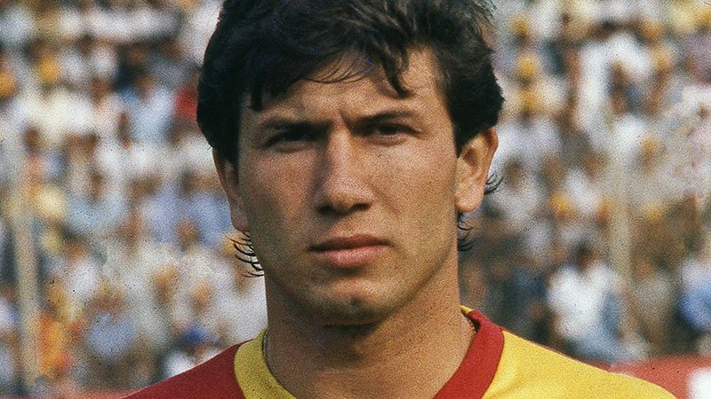 Tanju Çolak cũng là một cầu thủ Thổ Nhĩ Kỳ xuất sắc trong quá khứ